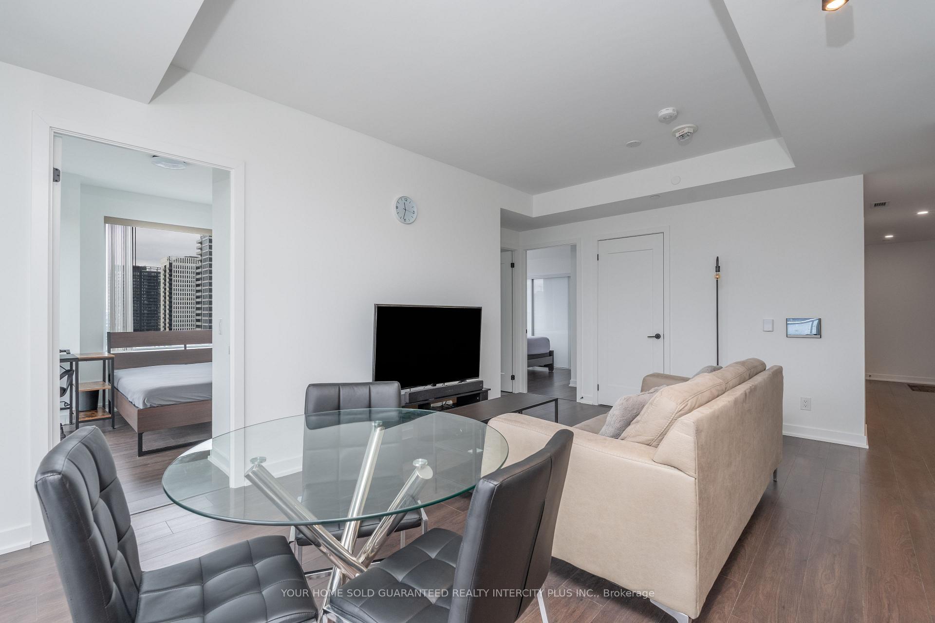Photo 13 of Unit 1405, 5 Defries Street, Toronto, Regent Park — HOMEH