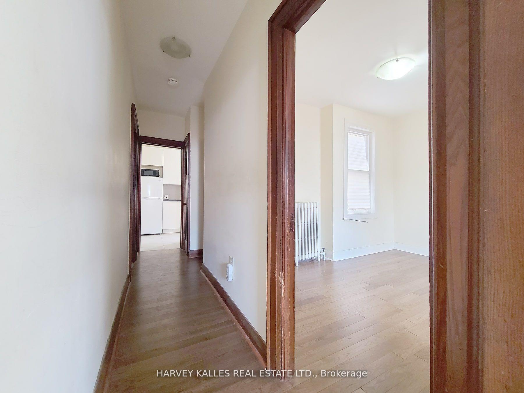 Photo 9 of Unit D, 1108 Yonge Street, Toronto, The Annex — HOMEH