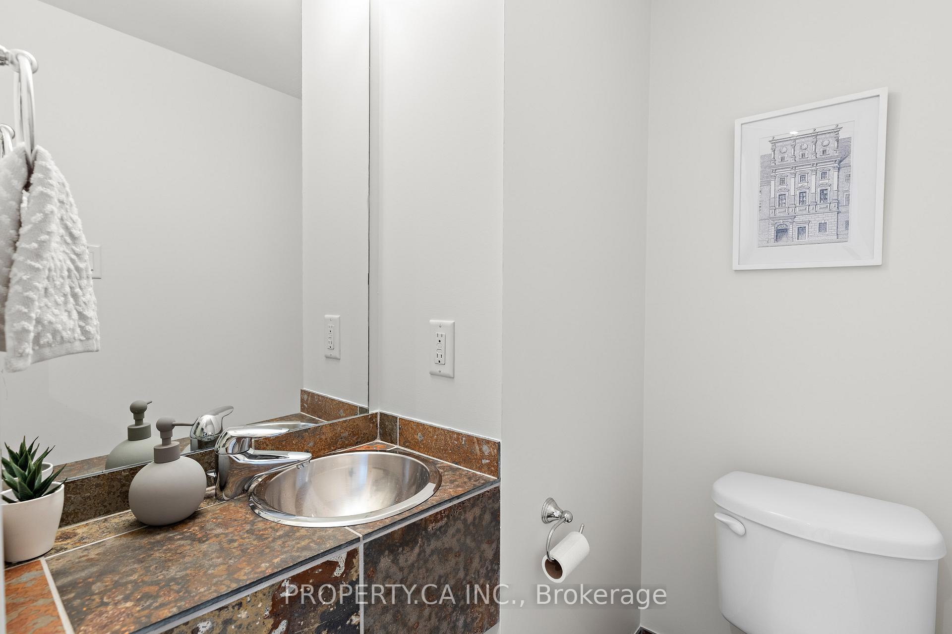 Photo 4 of Unit 209, 660 Pape Avenue, Toronto, North Riverdale — HOMEH