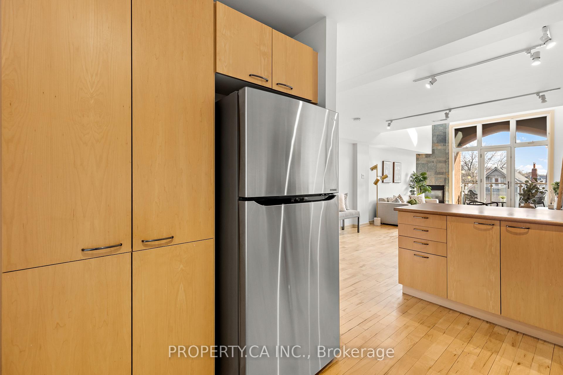 Photo 9 of Unit 209, 660 Pape Avenue, Toronto, North Riverdale — HOMEH
