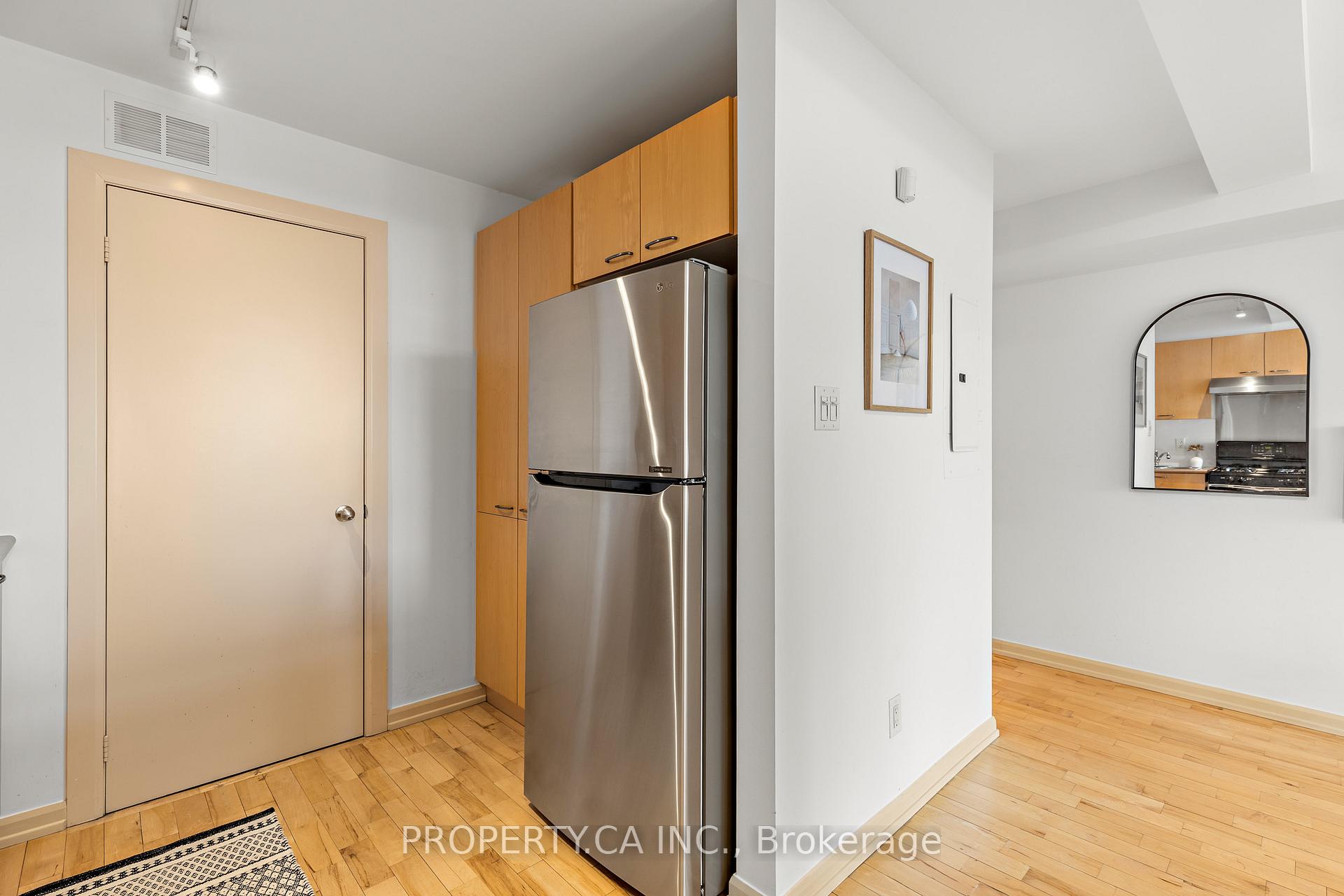 Photo 7 of Unit 209, 660 Pape Avenue, Toronto, North Riverdale — HOMEH