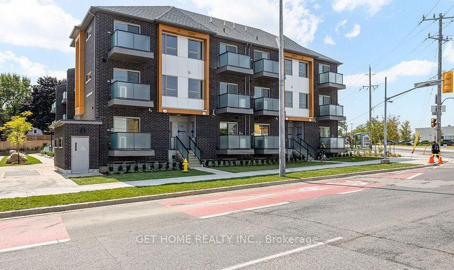 Front of Unit 536, 2791 Eglinton Avenue E