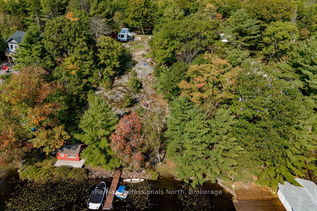Photo 2 of 1006 Booth Lane, Gravenhurst, Muskoka (S) — HOMEH