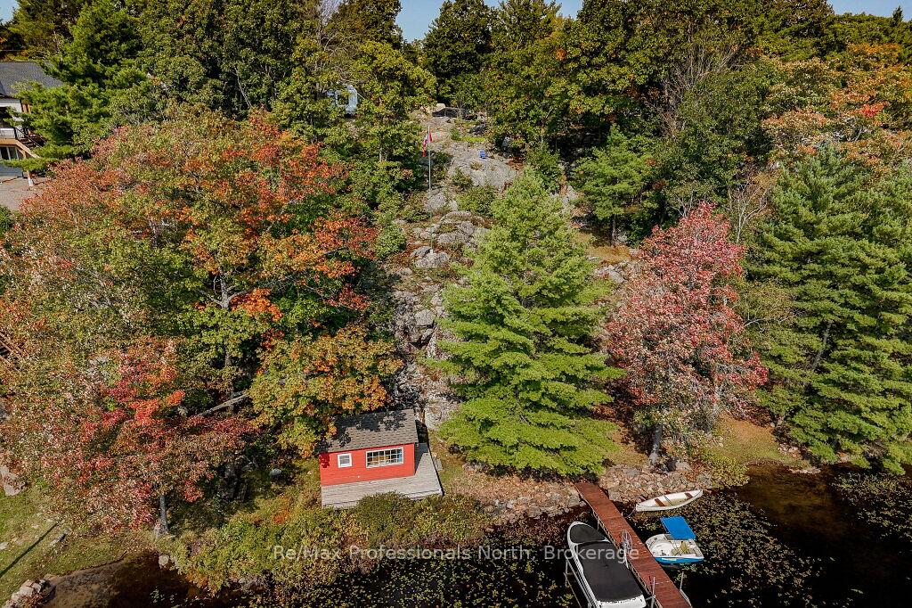 Photo 14 of 1006 Booth Lane, Gravenhurst, Muskoka (S) — HOMEH