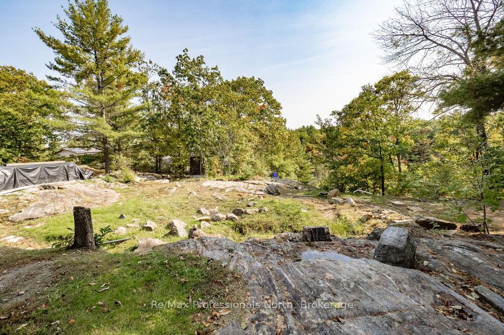 Photo 33 of 1006 Booth Lane, Gravenhurst, Muskoka (S) — HOMEH