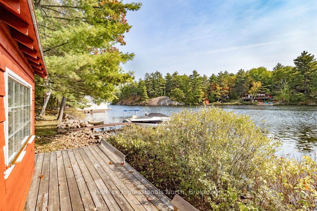 Photo 35 of 1006 Booth Lane, Gravenhurst, Muskoka (S) — HOMEH