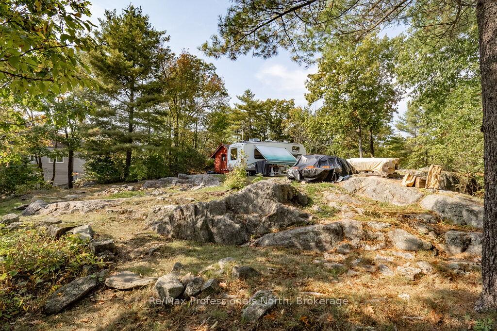 Photo 45 of 1006 Booth Lane, Gravenhurst, Muskoka (S) — HOMEH