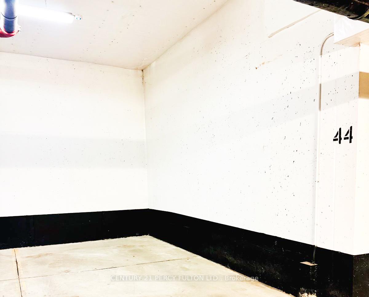 Photo 6 of Unit 504, 1555 Kingston Road, Pickering, Town Centre — HOMEH