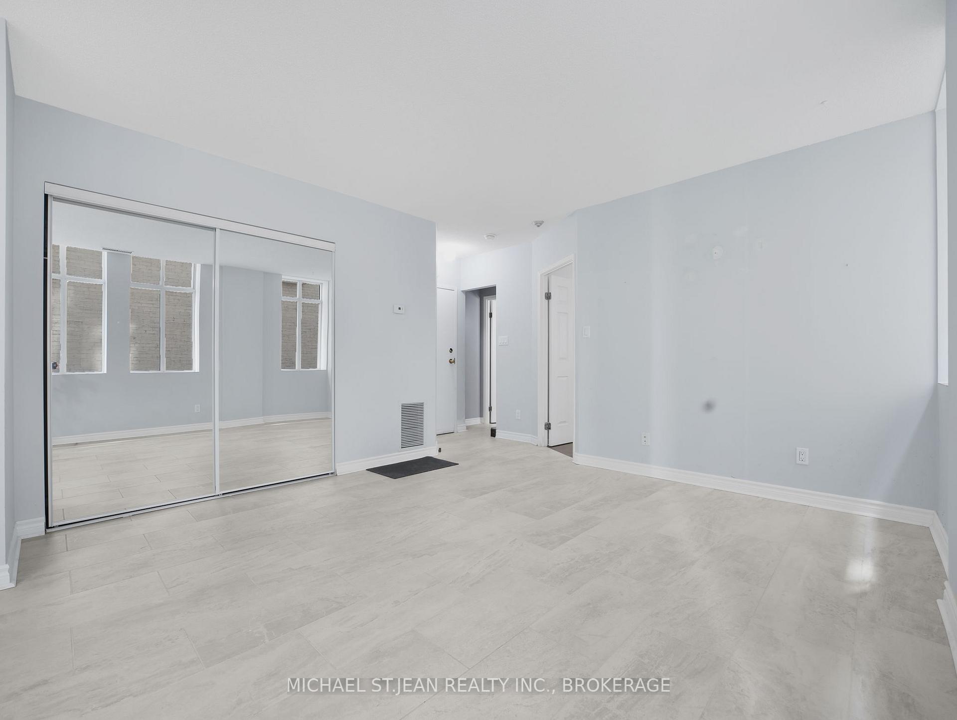Photo 2 of Unit 703, 36 James Street S, Hamilton, Central — HOMEH