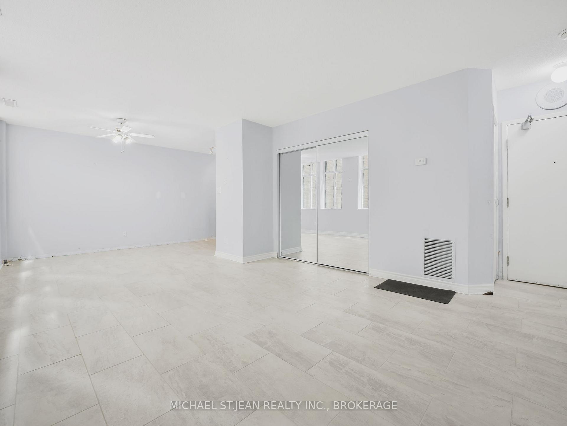 Photo 9 of Unit 703, 36 James Street S, Hamilton, Central — HOMEH