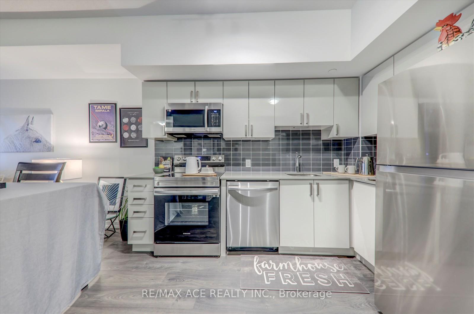 Photo 4 of Unit 411, 1480 Bayly Street, Pickering, Bay Ridges — HOMEH