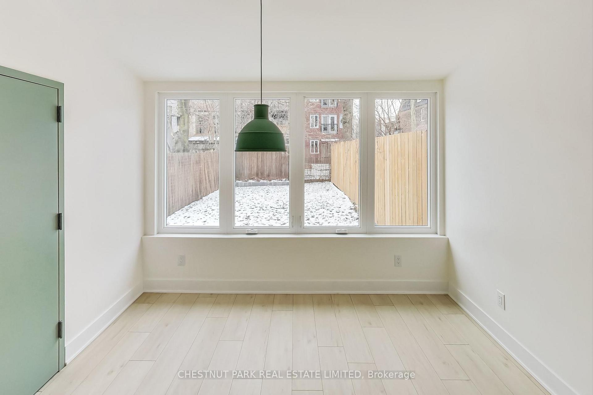 Photo 5 of 220 Albany Avenue, Toronto, The Annex — HOMEH