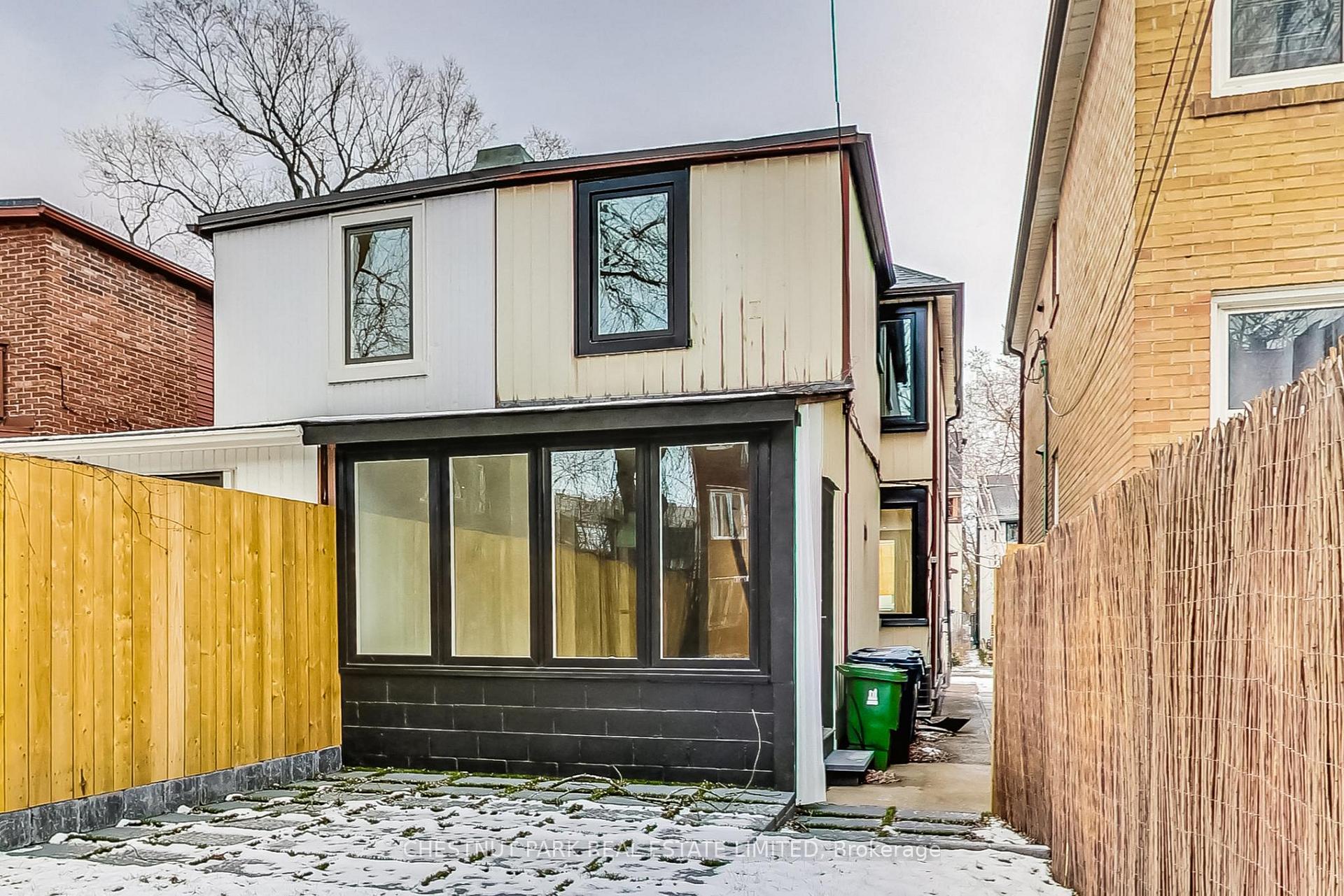 Photo 35 of 220 Albany Avenue, Toronto, The Annex — HOMEH