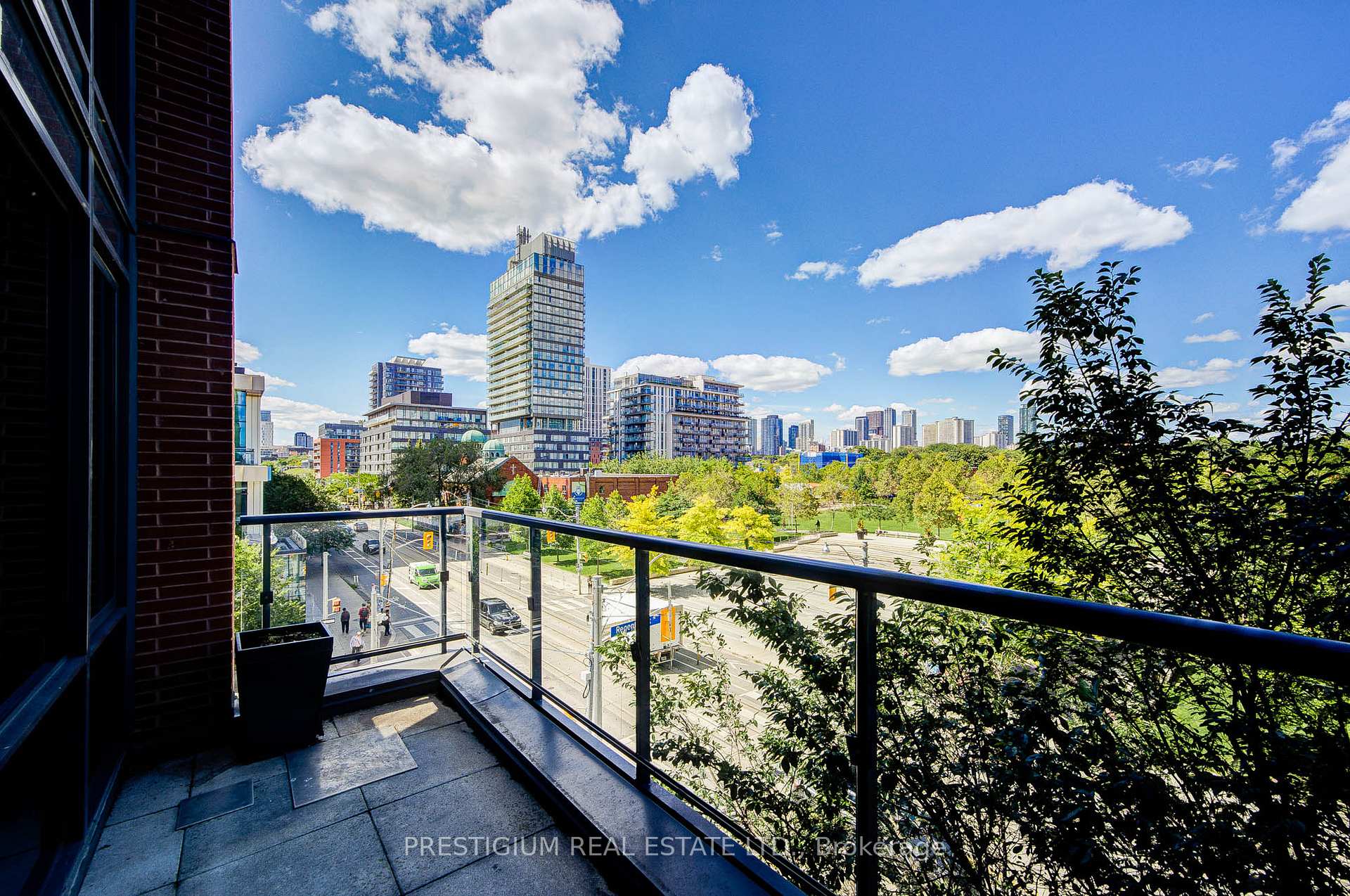 Photo 36 of Unit 418, 170 Sumach Street, Toronto, Regent Park — HOMEH
