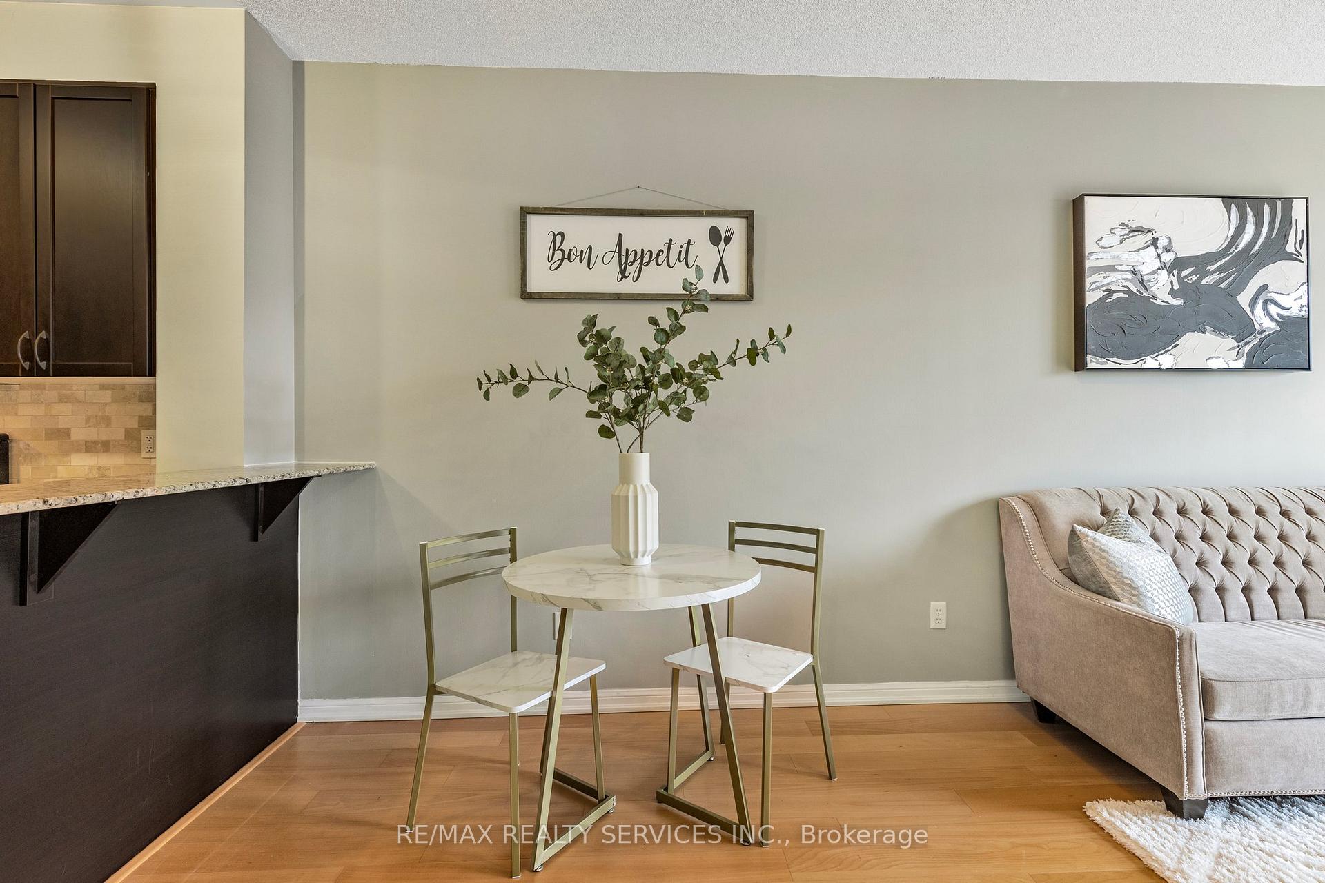 Photo 10 of Unit 123, 54 Harvey Johnston Way, Whitby, Brooklin — HOMEH