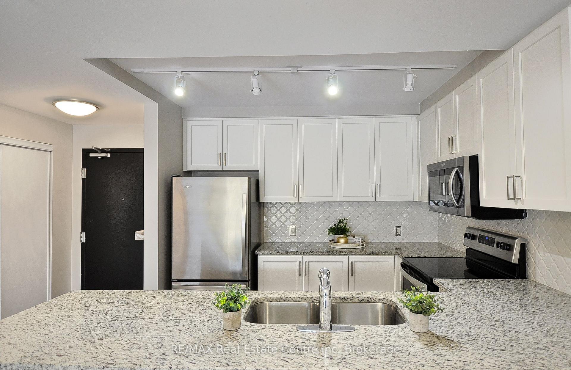 Photo 17 of Unit 217, 21 Brookhouse Drive, Clarington, Newcastle — HOMEH