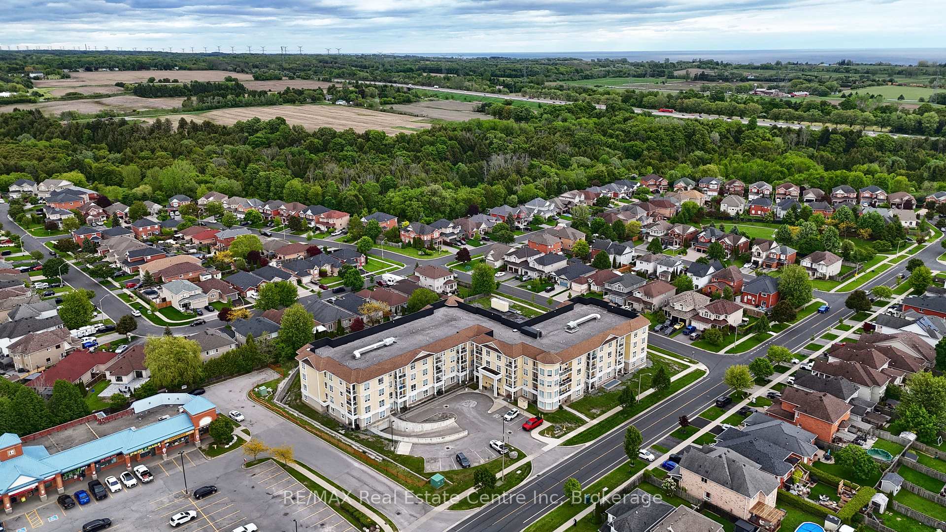 Photo 26 of Unit 217, 21 Brookhouse Drive, Clarington, Newcastle — HOMEH