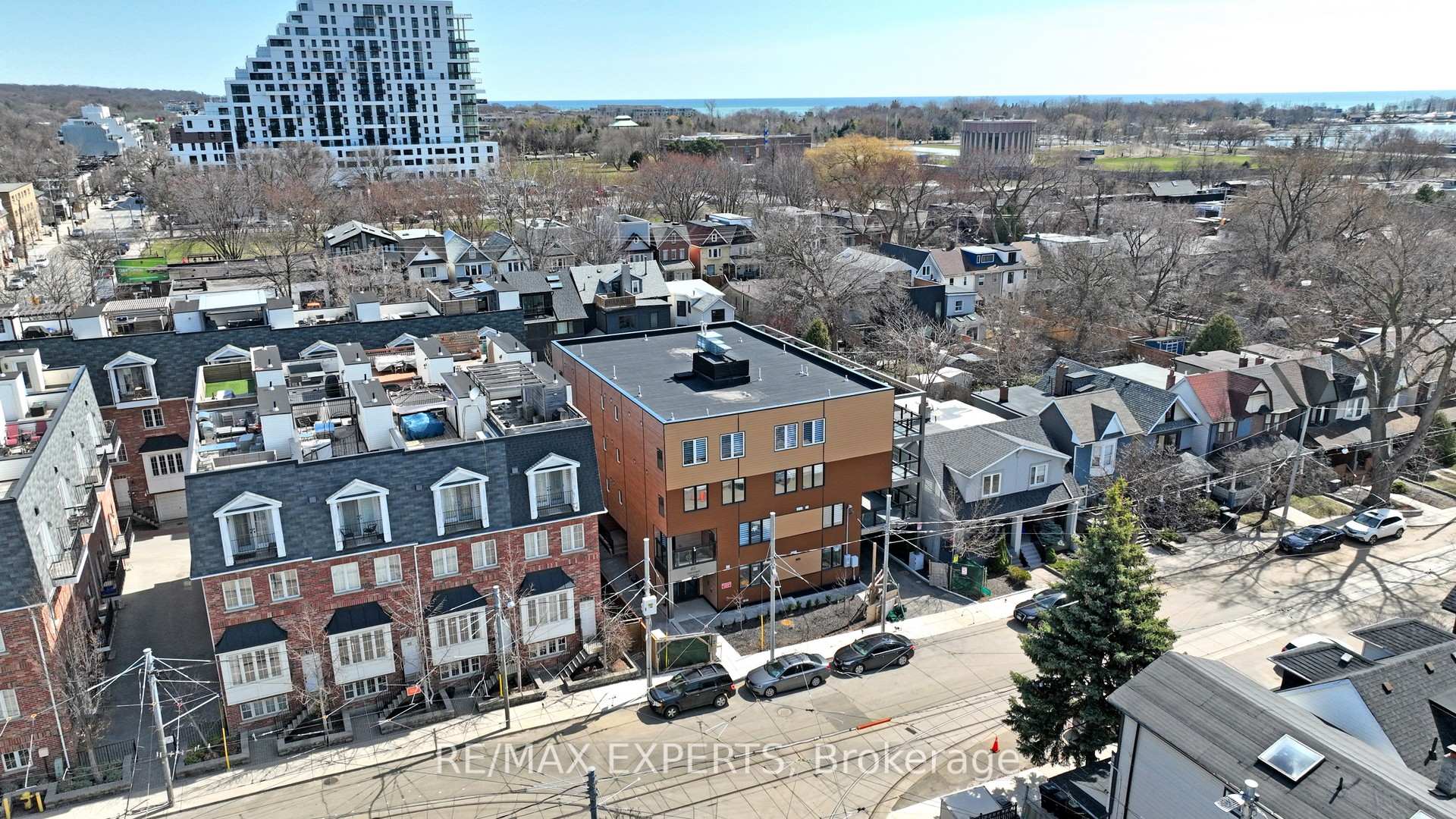 Photo 17 of Unit 102, 45 Connaught Avenue, Toronto, Greenwood-Coxwell — HOMEH