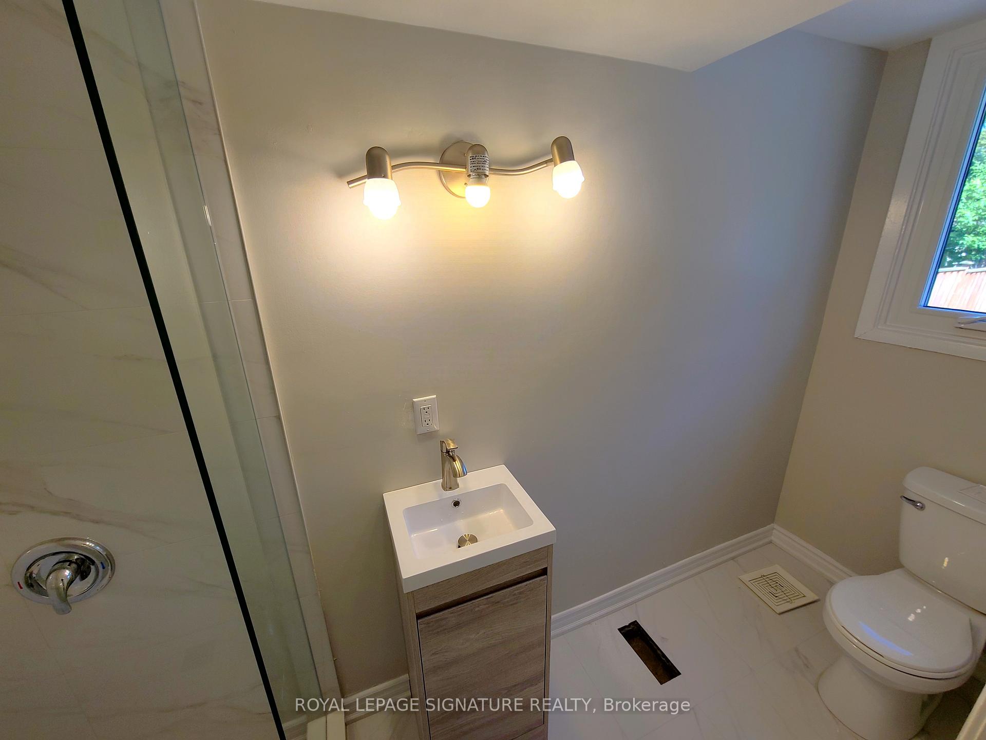 Photo 6 of Unit Main, 79 Marlee Avenue, Toronto, Forest Hill North — HOMEH