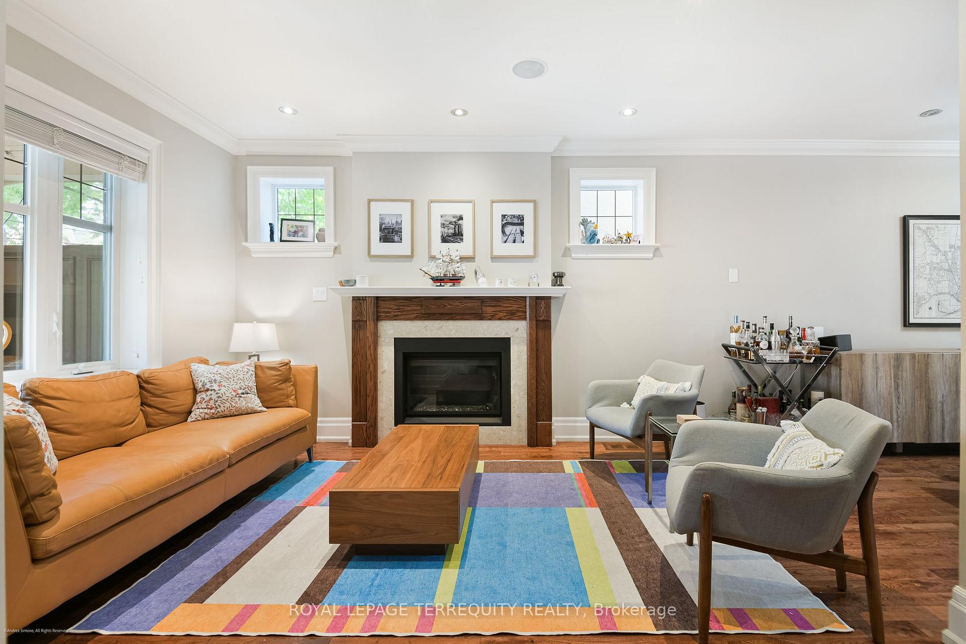 Photo 2 of 137 Hillsdale Avenue E, Toronto, Mount Pleasant East — HOMEH