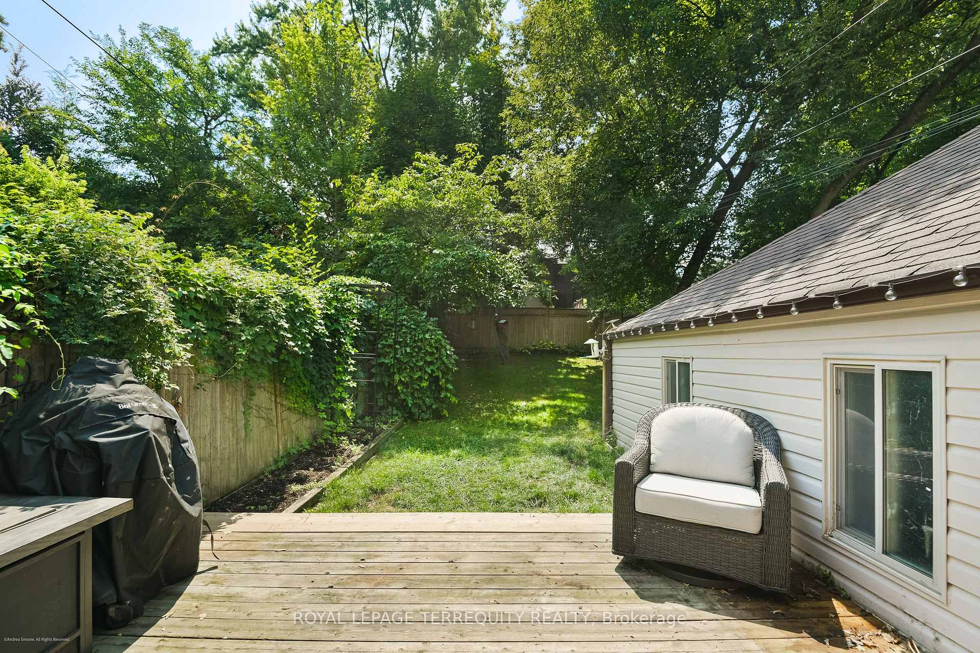 Photo 20 of 137 Hillsdale Avenue E, Toronto, Mount Pleasant East — HOMEH