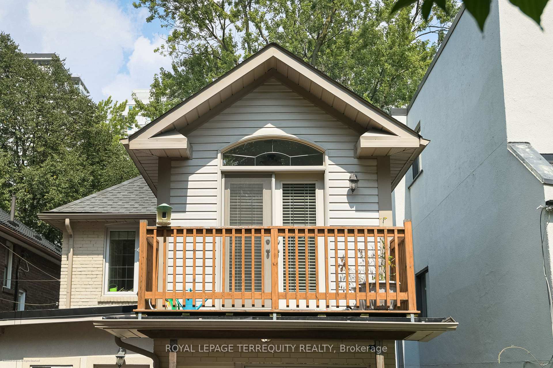 Photo 13 of 137 Hillsdale Avenue E, Toronto, Mount Pleasant East — HOMEH