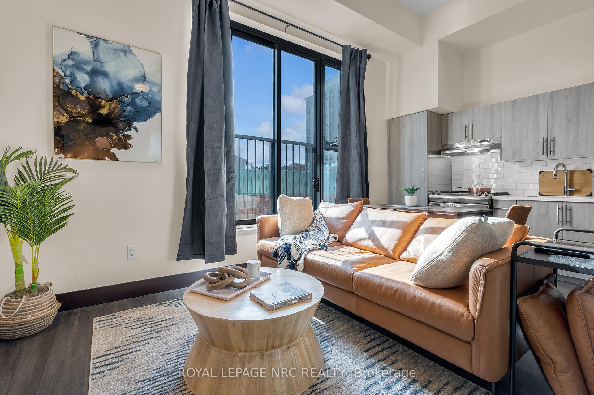 Photo 1 of Unit 204, 121 King Street E, Hamilton, Beasley — HOMEH