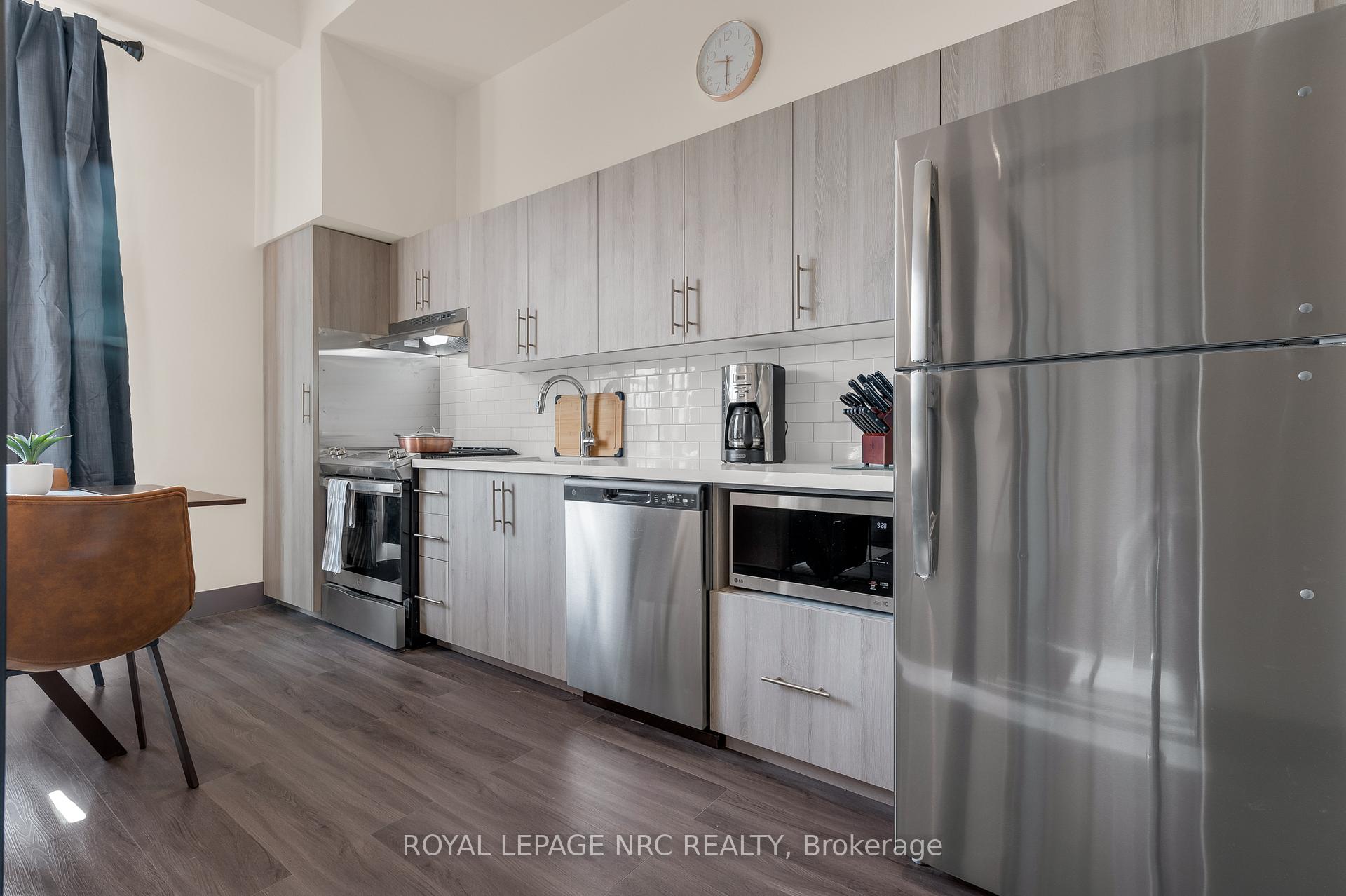 Photo 9 of Unit 204, 121 King Street E, Hamilton, Beasley — HOMEH