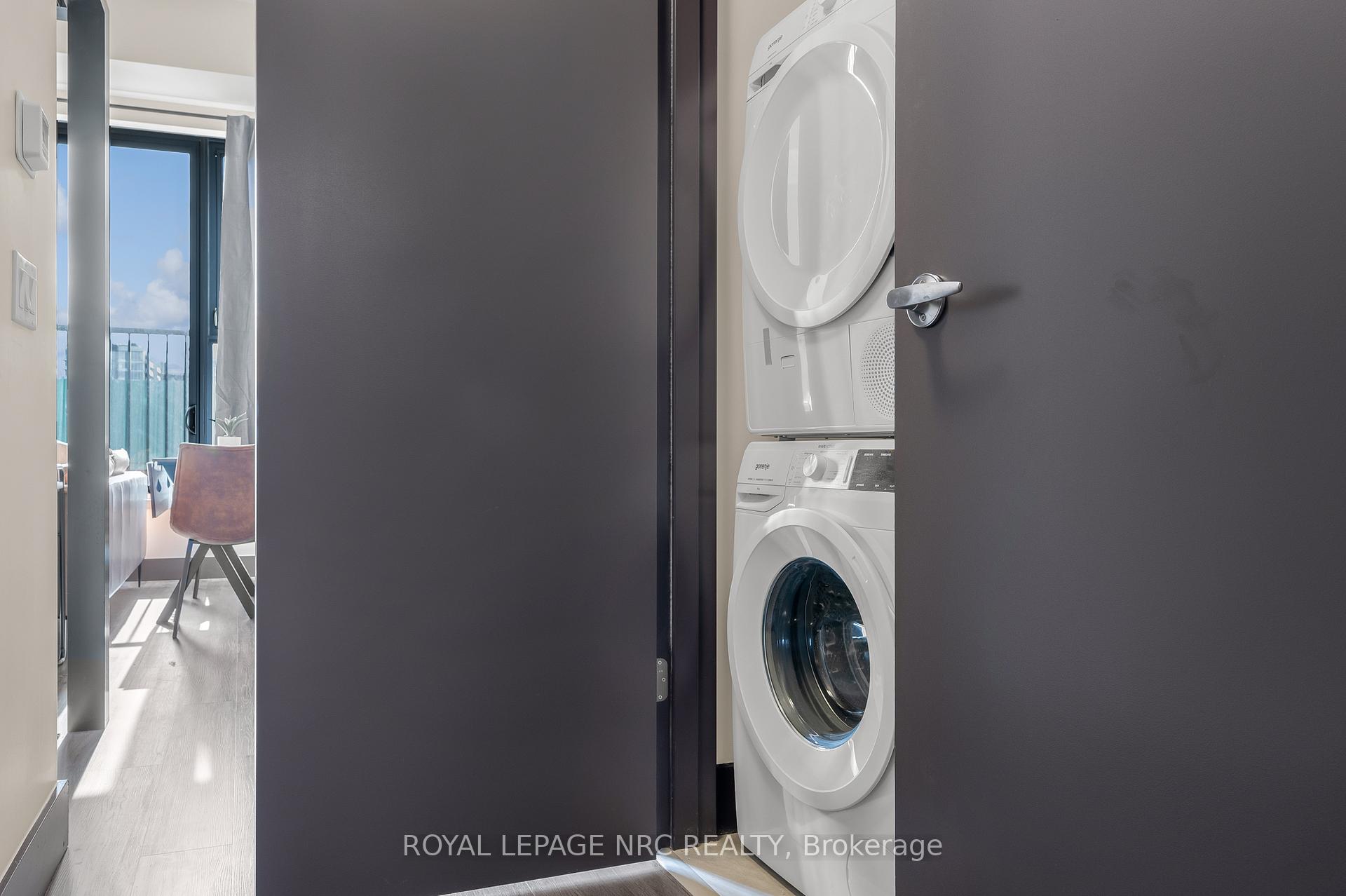 Photo 17 of Unit 204, 121 King Street E, Hamilton, Beasley — HOMEH