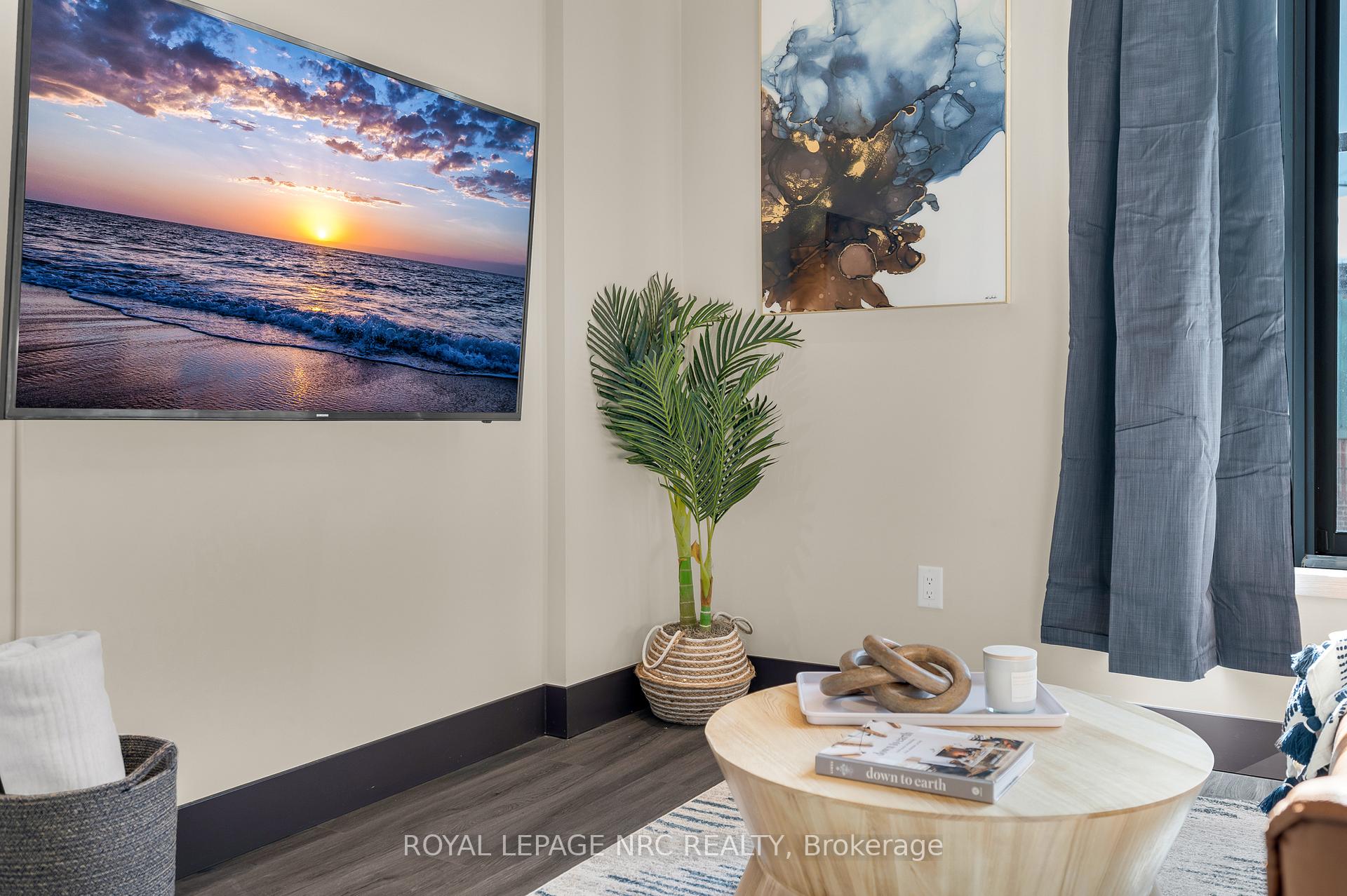 Photo 13 of Unit 204, 121 King Street E, Hamilton, Beasley — HOMEH