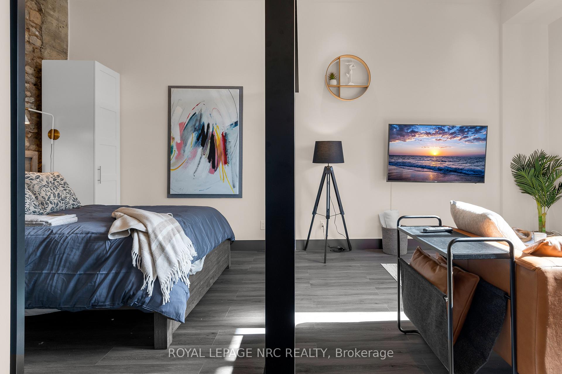 Photo 22 of Unit 204, 121 King Street E, Hamilton, Beasley — HOMEH