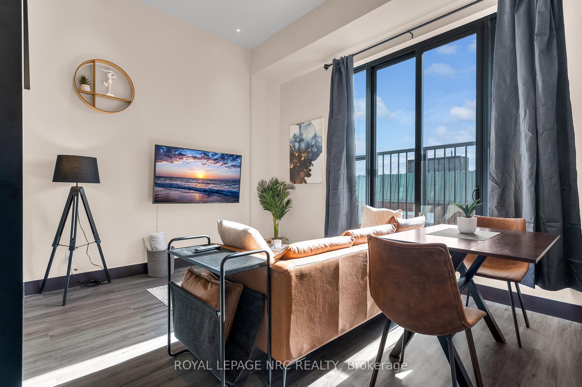 Photo 26 of Unit 204, 121 King Street E, Hamilton, Beasley — HOMEH