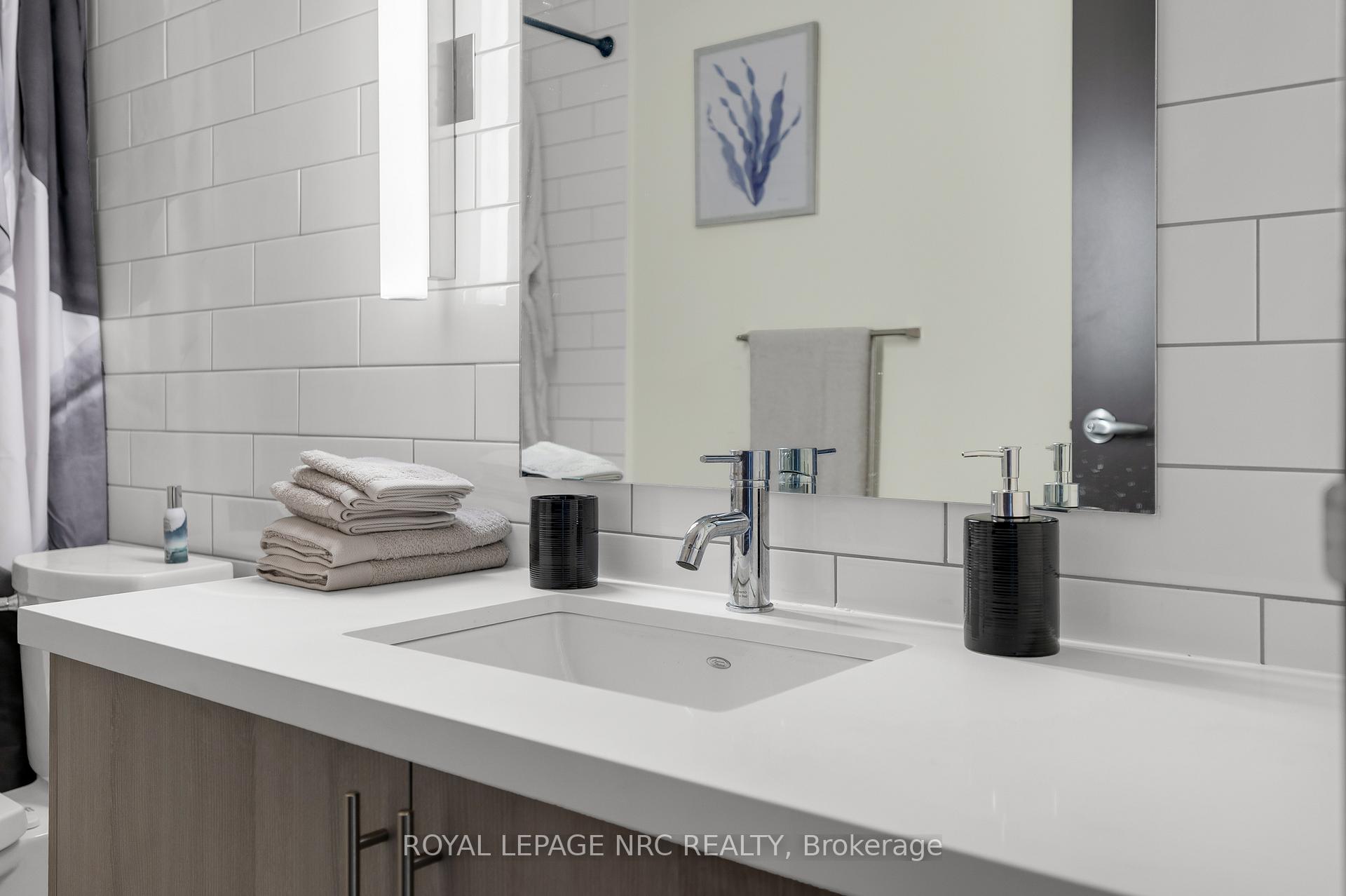 Photo 27 of Unit 204, 121 King Street E, Hamilton, Beasley — HOMEH