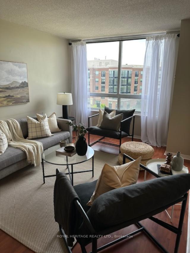 Photo 2 of Unit 603, 1000 The Esplanade N, Pickering, Town Centre — HOMEH