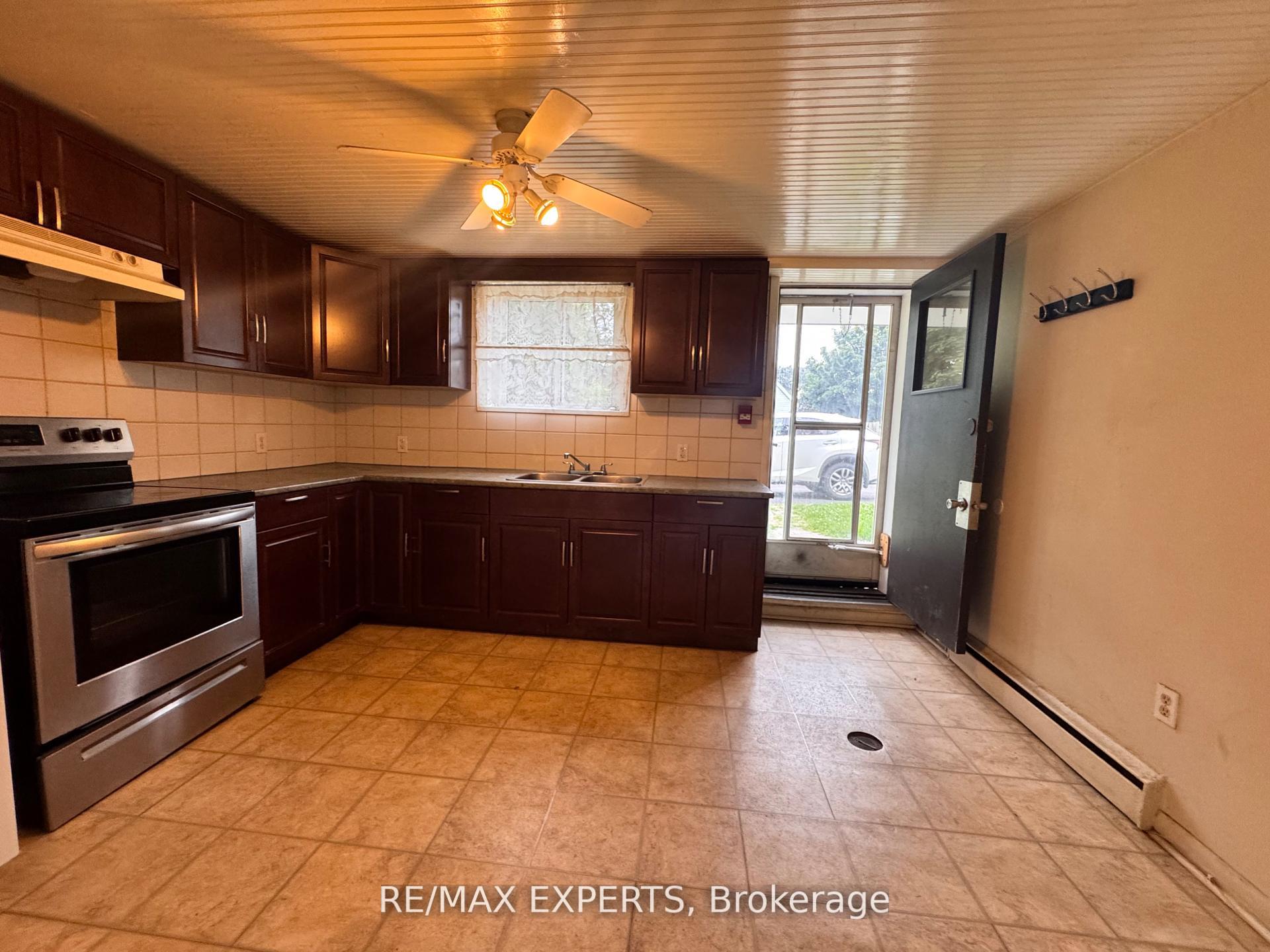 Photo 3 of Unit Unit 1, 63 Donald Street, Belleville, Belleville Ward — HOMEH