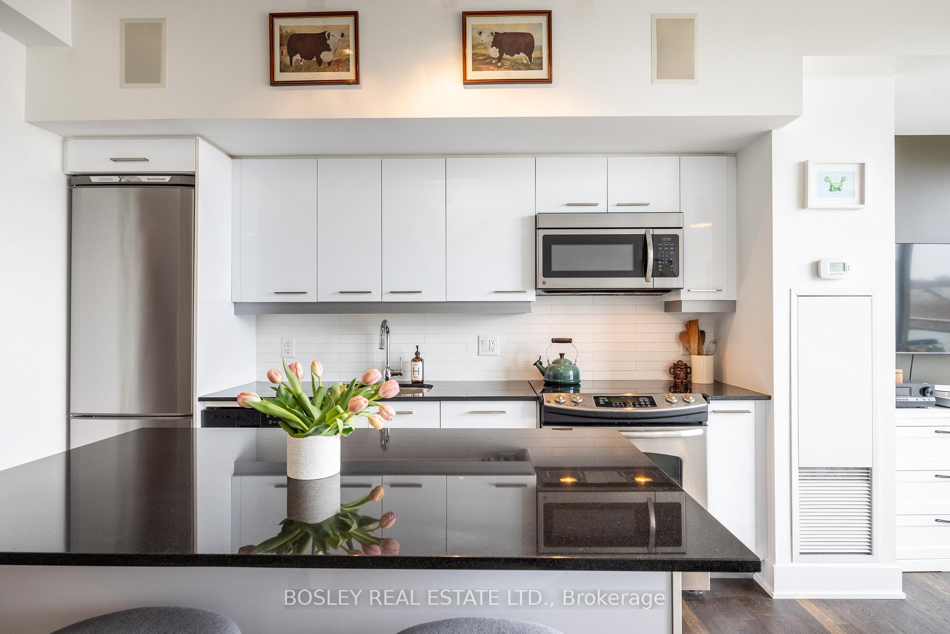 Photo 3 of Unit 406, 630 Queen Street E, Toronto, South Riverdale — HOMEH