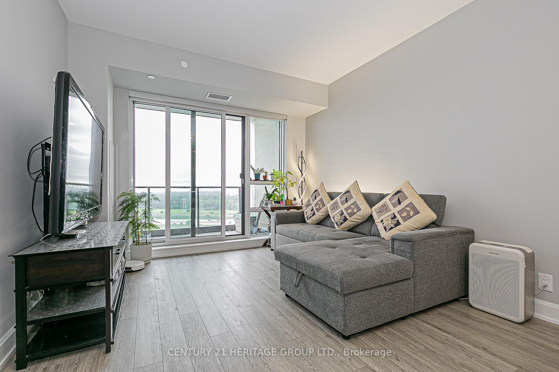 Photo 10 of Unit 1506, 12 Gandhi Lane, Markham, Commerce Valley — HOMEH