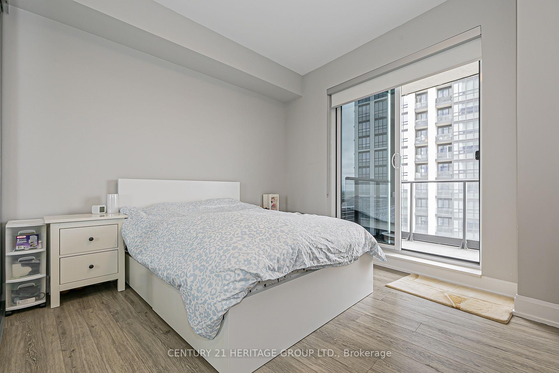 Photo 15 of Unit 1506, 12 Gandhi Lane, Markham, Commerce Valley — HOMEH