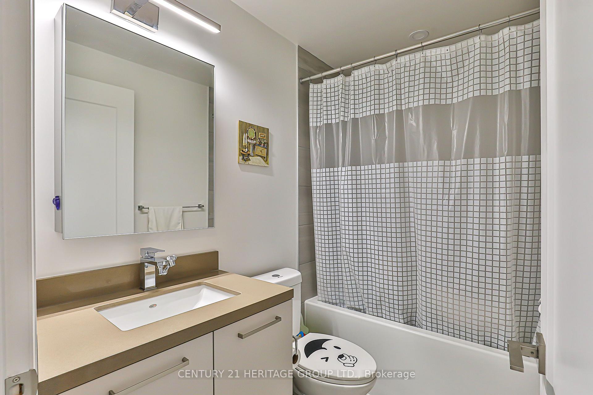 Photo 8 of Unit 1506, 12 Gandhi Lane, Markham, Commerce Valley — HOMEH
