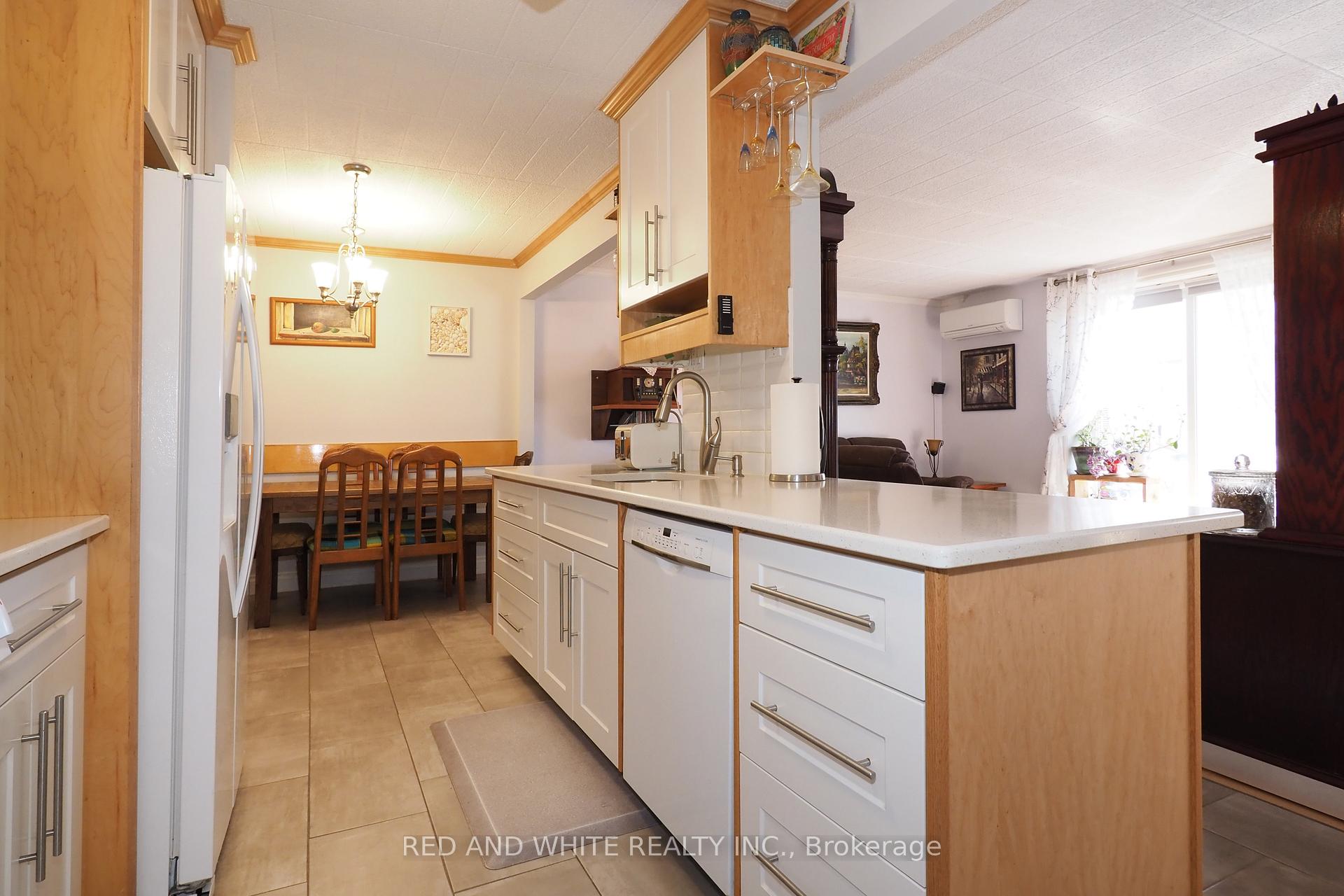 Photo 6 of Unit 105, 71 Vanier Drive, Kitchener — HOMEH