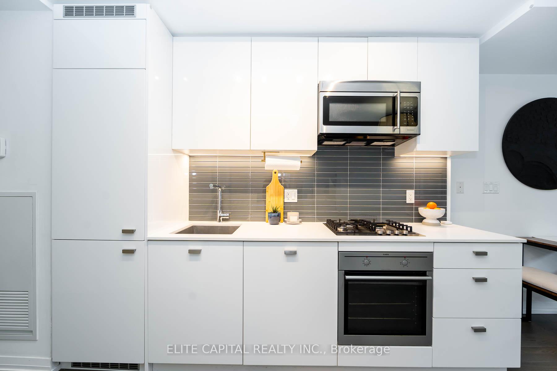 Photo 2 of Unit 417, 835 St Clair Avenue W, Toronto, Wychwood — HOMEH