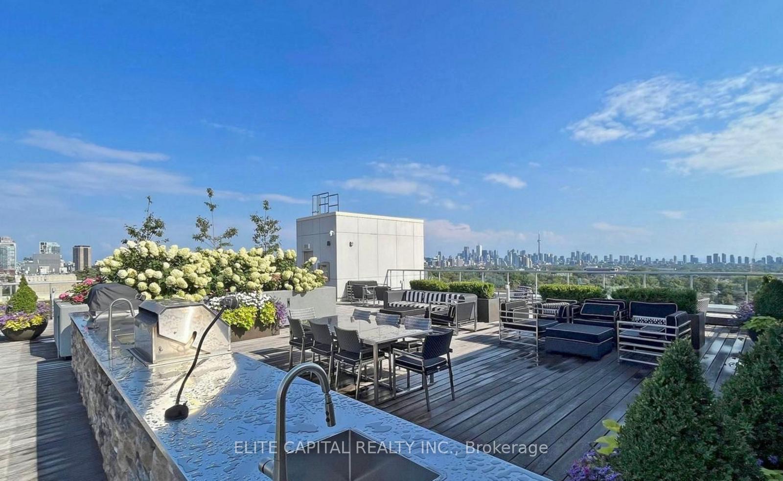 Photo 10 of Unit 417, 835 St Clair Avenue W, Toronto, Wychwood — HOMEH