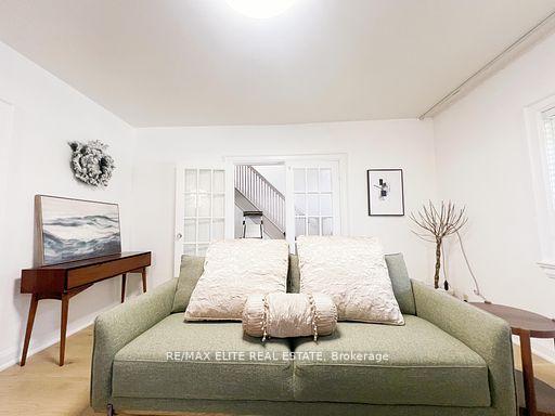 Photo 2 of 299 Robina Avenue E, Toronto, Oakwood Village — HOMEH