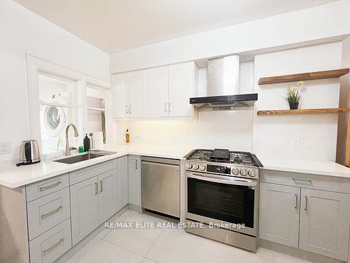 Photo 3 of 299 Robina Avenue E, Toronto, Oakwood Village — HOMEH