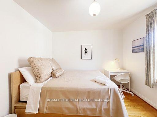 Photo 23 of 299 Robina Avenue E, Toronto, Oakwood Village — HOMEH