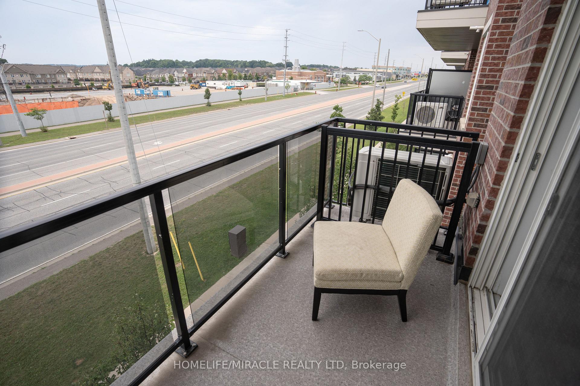 Front of Unit 306, 54 Sky Harbour Drive N