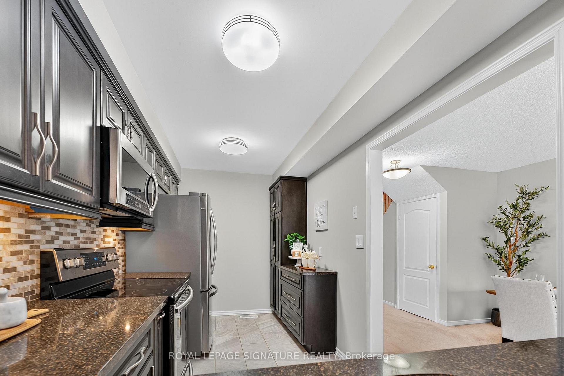 Photo 16 of Unit 36, 1867 Kingston Road, Pickering, Village East — HOMEH