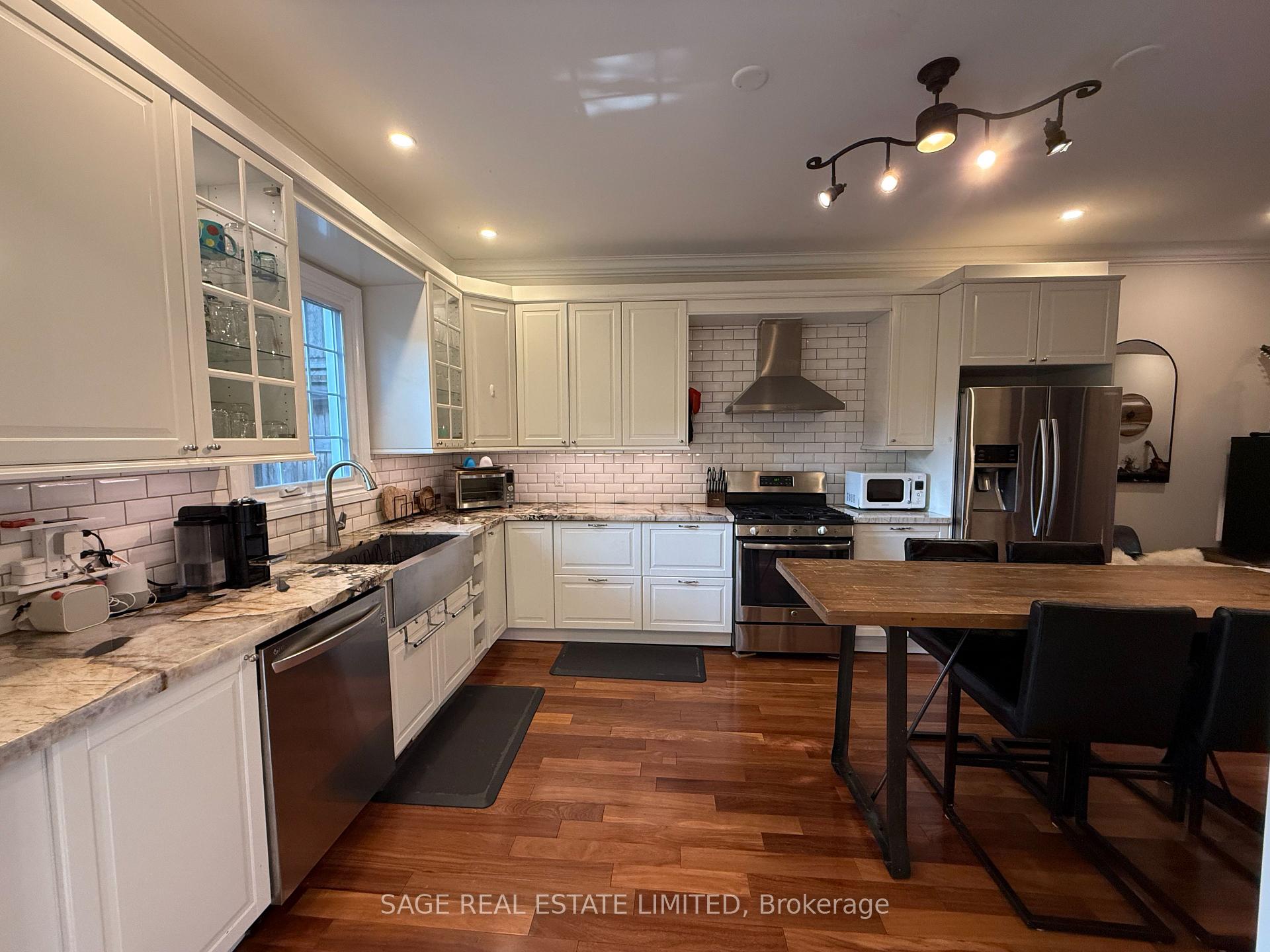 Photo 5 of 442 Sackville Street, Toronto, Cabbagetown-South St. James Town — HOMEH