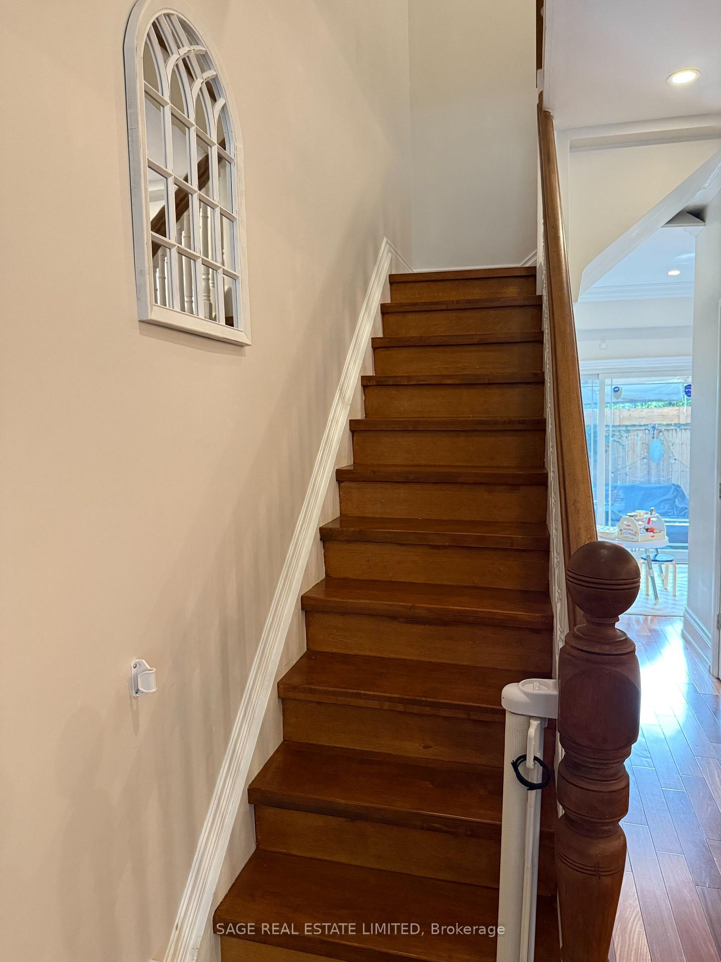 Photo 9 of 442 Sackville Street, Toronto, Cabbagetown-South St. James Town — HOMEH