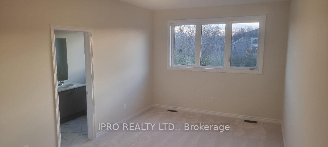 Photo 6 of 2082 Coppenwood Common, Burlington, Tyandaga — HOMEH